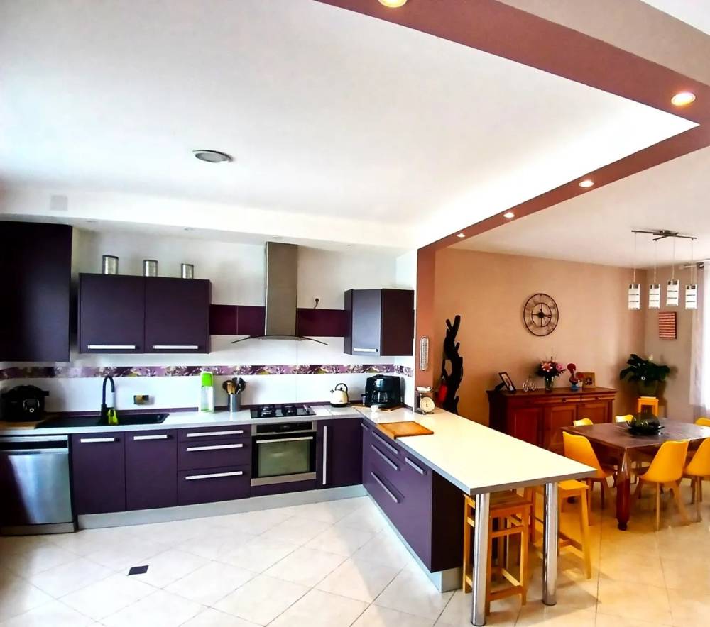 0196f371f1ab3861a5cd16e7425eaa44-1